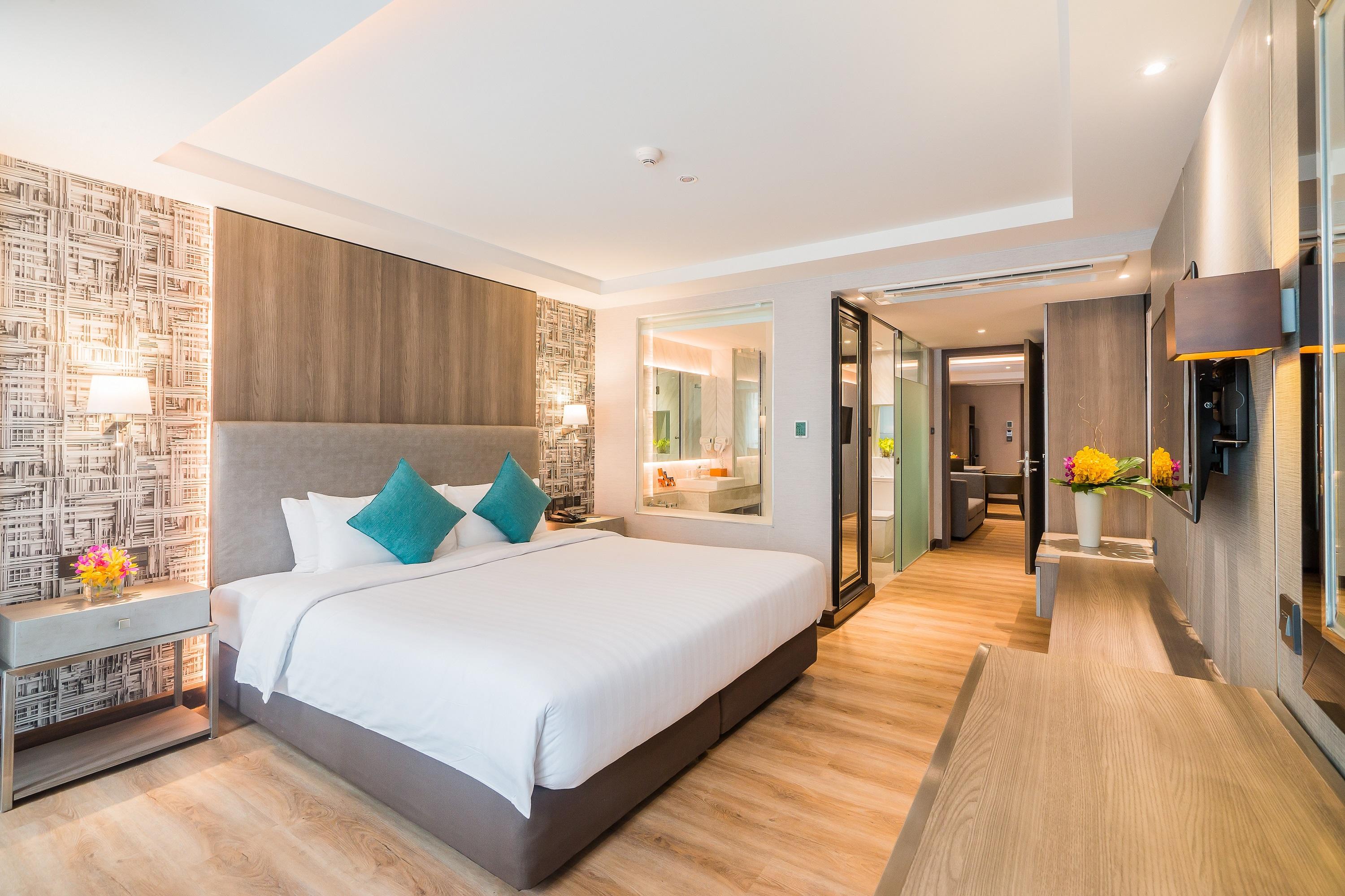 Citrus Suites Sukhumvit 6 By Compass Hospitality Bangkok Exteriör bild