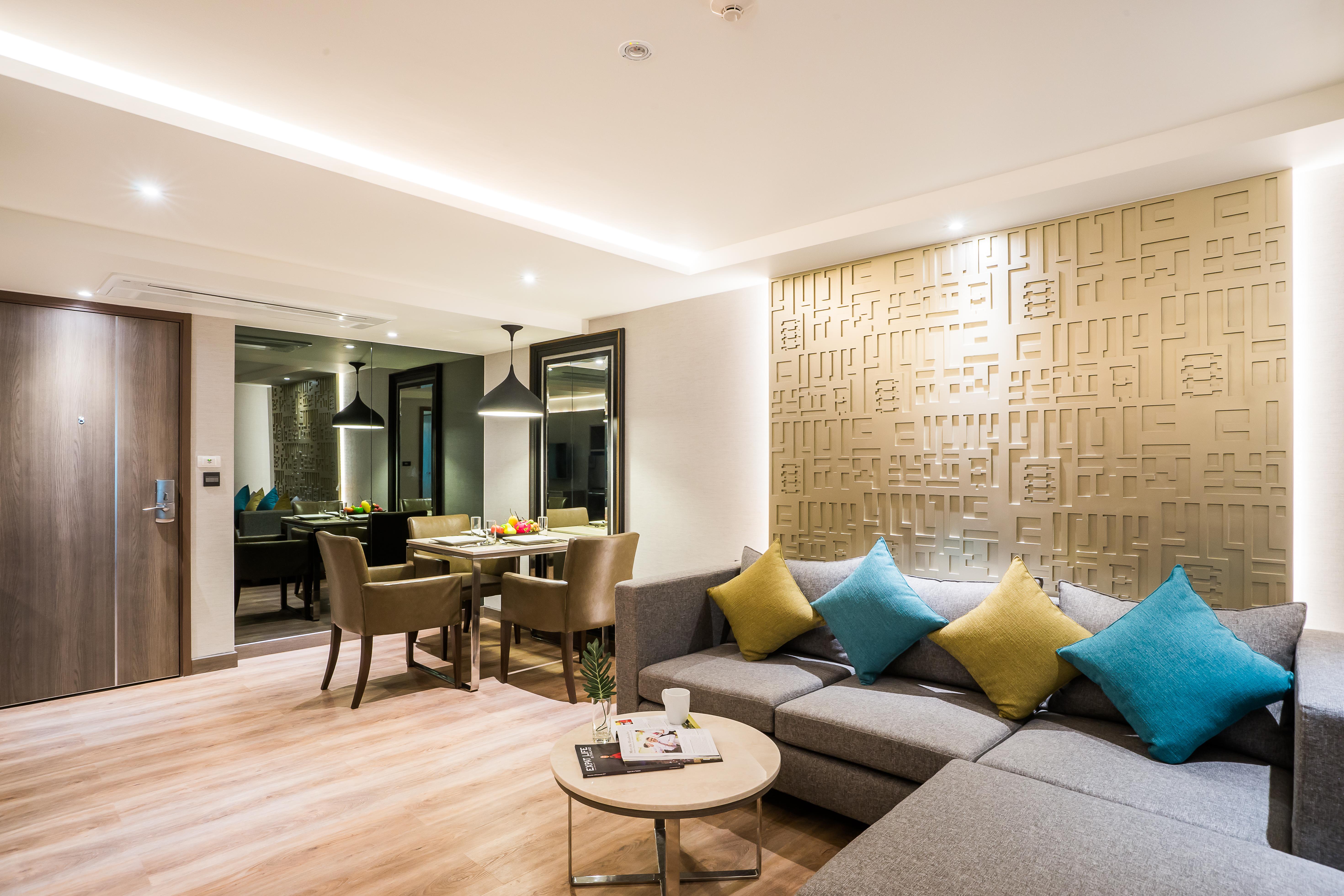 Citrus Suites Sukhumvit 6 By Compass Hospitality Bangkok Exteriör bild