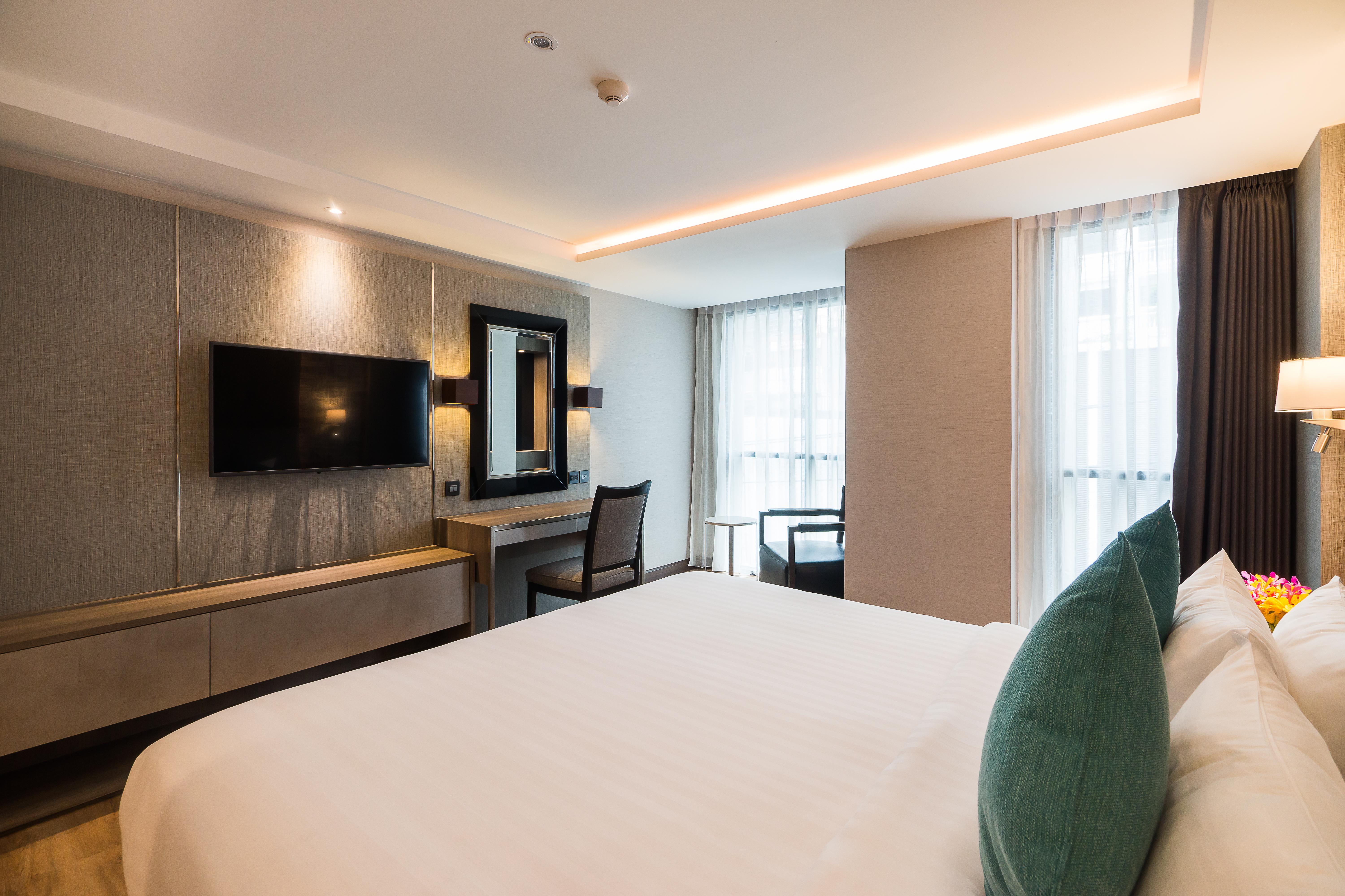 Citrus Suites Sukhumvit 6 By Compass Hospitality Bangkok Exteriör bild